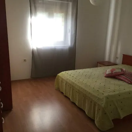 Apartman Cozy Farmhouse Budak