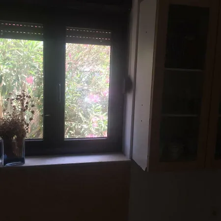 Cozy Farmhouse Lägenhet Budak