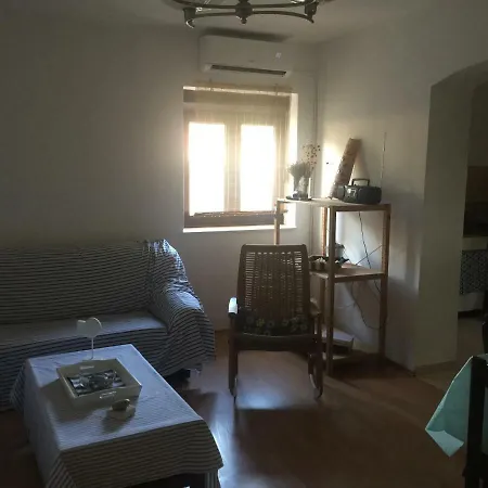 Cozy Farmhouse Lägenhet